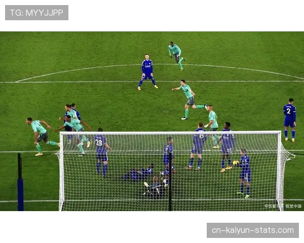 足球规则中常见犯规种类及其判罚标准解析